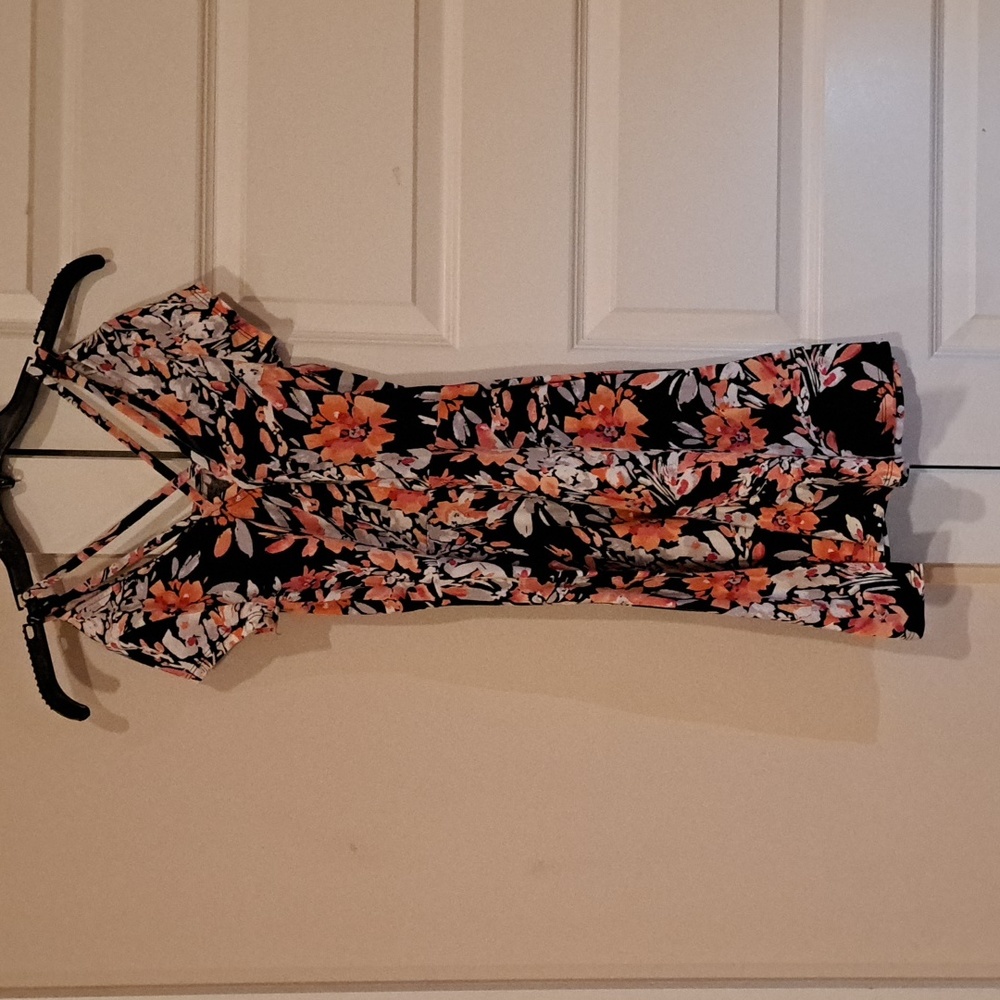 Size:Small - Picture 4 of 7